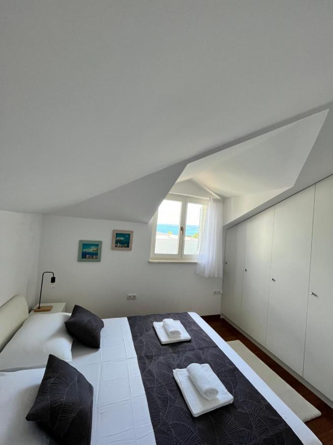Sky - Beautiful Rooftop Apartment With Shared Pool Split Kültér fotó