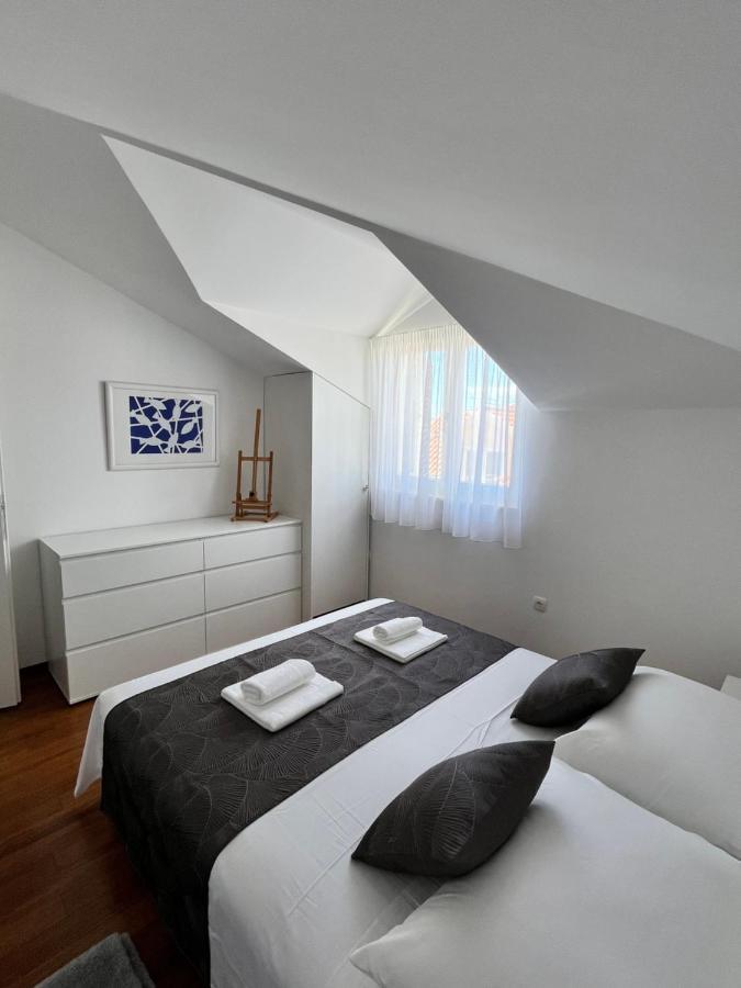 Sky - Beautiful Rooftop Apartment With Shared Pool Split Kültér fotó